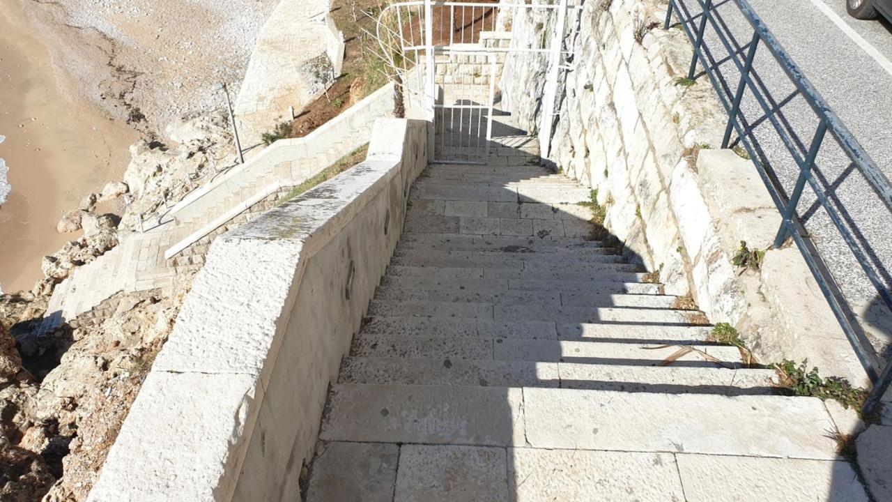 Luxury Seafront Apartment Banje Ragusa Esterno foto