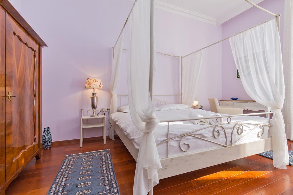 Luxury Seafront Apartment Banje Ragusa Esterno foto